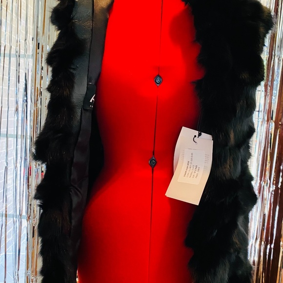 NEW/ Natural fox fur jacket! Kastoria Greece fur, with tags! Size S-M